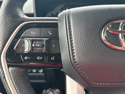 Used 2022 Toyota Tundra SR5 image 19