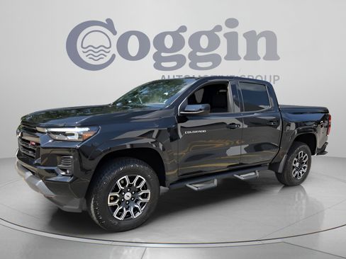 Used 2024 Chevrolet Colorado Z71 AWD/4WD image 1