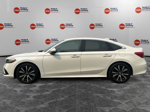 Used 2023 Honda Civic EX image 2