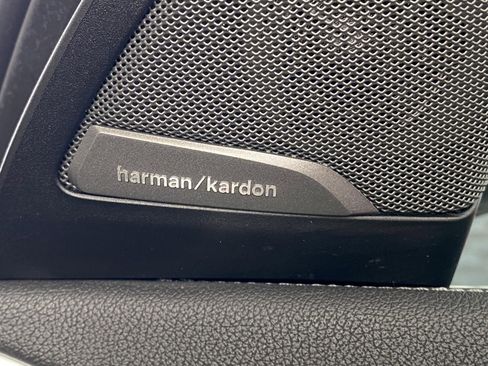 Used 2018 BMW X3 M40i image 10