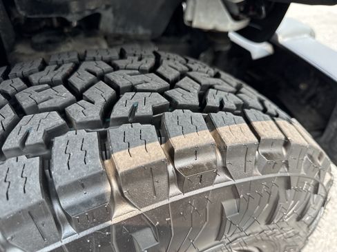 Used 2017 Jeep Wrangler Sport AWD/4WD image 30