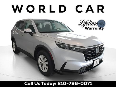 Used 2023 Honda CR-V LX image 1