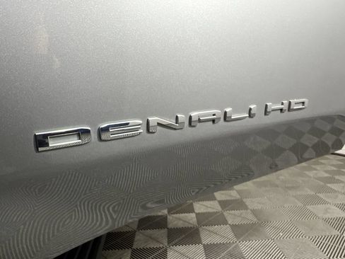 Certified 2025 GMC Sierra 3500 Denali Ultimate AWD/4WD image 33