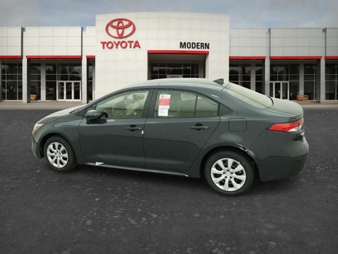 New 2026 Toyota Corolla LE FWD image 4