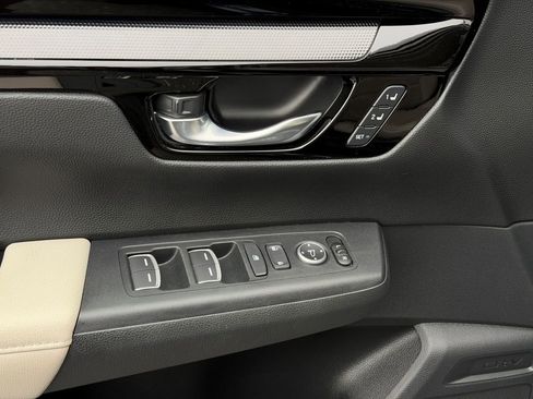 Used 2024 Honda CR-V EX-L image 30