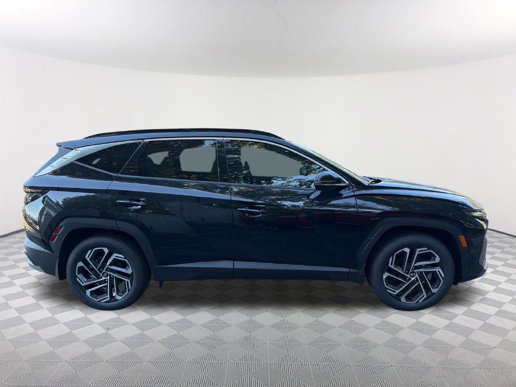 New 2026 Hyundai Tucson Limited FWD image 4