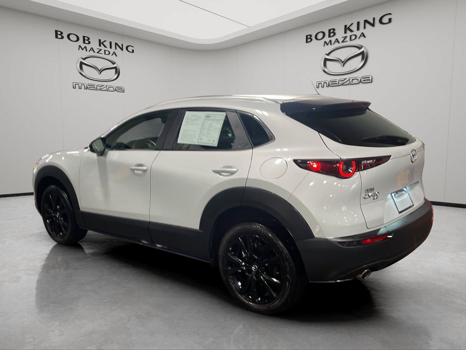 Used 2024 MAZDA CX-30 AWD 2.5 S w/ Select Sport Pkg image 3