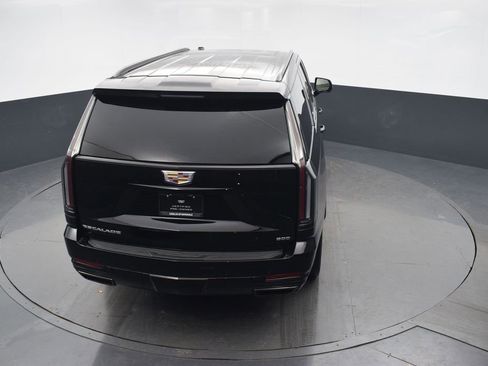 Certified 2026 Cadillac Escalade ESV Sport w/ Touring Package image 44