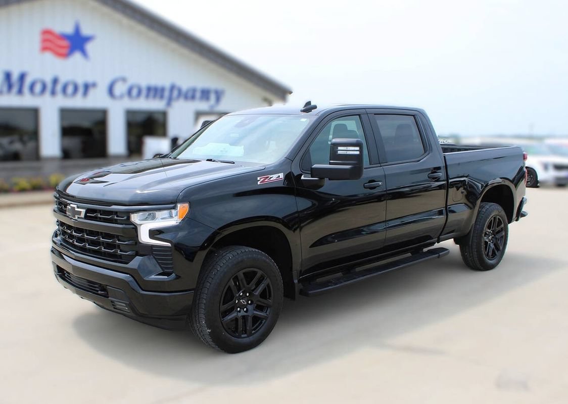 Used 2022 Chevrolet Silverado 1500 RST AWD/4WD image 1