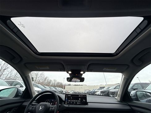 New 2025 Honda Accord EX-L image 16