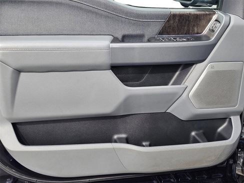 Used 2021 Ford F150 Lariat w/ Equipment Group 502A High image 16