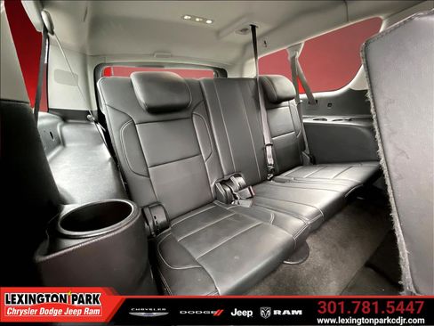 Used 2018 Chevrolet Suburban LT AWD/4WD image 25