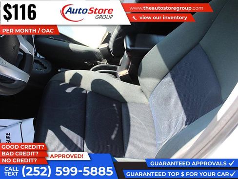 Used 2015 Toyota Prius C Two FWD image 9