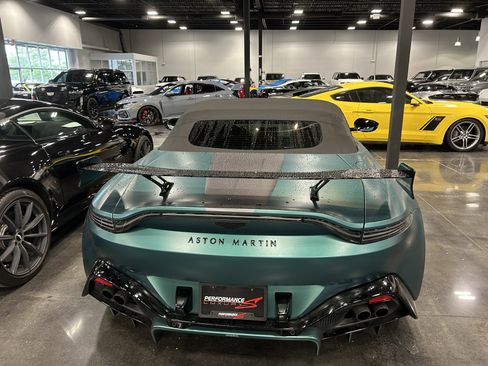 Used 2023 Aston Martin V8 Vantage Roadster RWD image 4