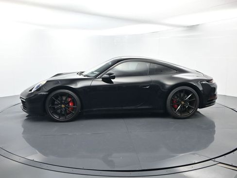 Used 2024 Porsche 911 Carrera S image 2
