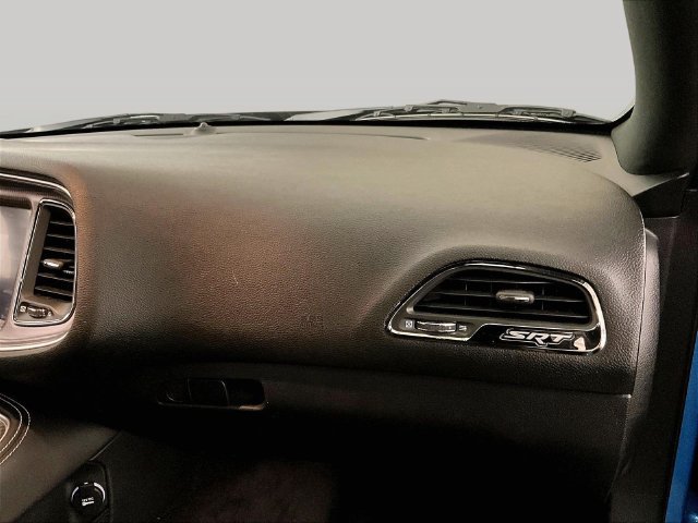 Used 2016 Dodge Challenger SRT Hellcat RWD image 15