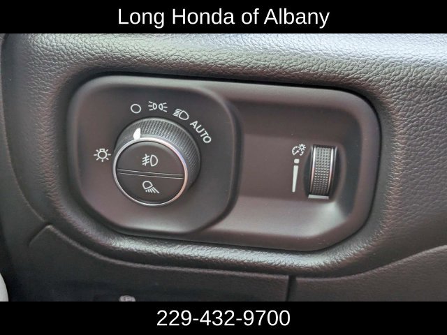Used 2022 RAM 1500 Big Horn AWD/4WD image 29