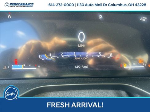 Used 2024 Jeep Grand Cherokee Limited w/ Black Appearance Package AWD/4WD image 19