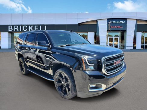 Used 2017 GMC Yukon SLE w/ Convenience Package AWD/4WD image 2