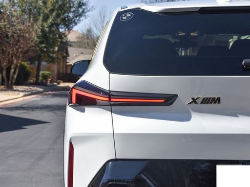 Used 2024 BMW XM w/ M Driver's Package image 86