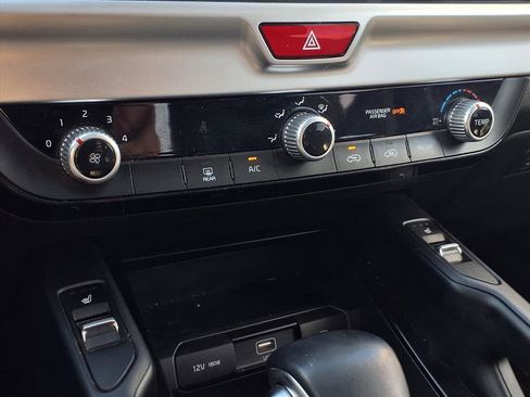 Used 2021 Kia Telluride S image 11