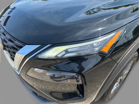 Used 2023 Nissan Rogue S AWD/4WD image 30