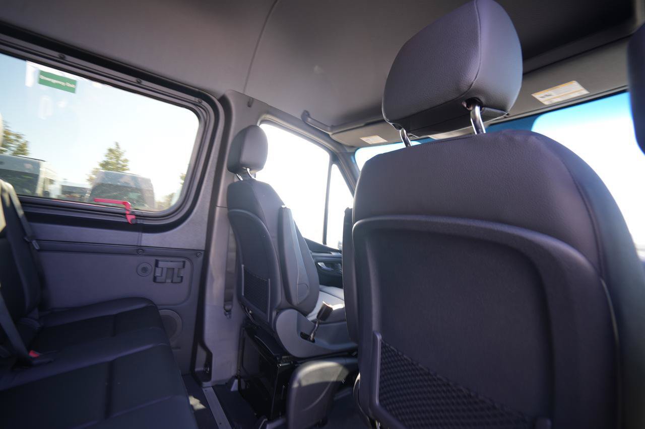 New 2026 Mercedes-Benz Sprinter 2500 image 24