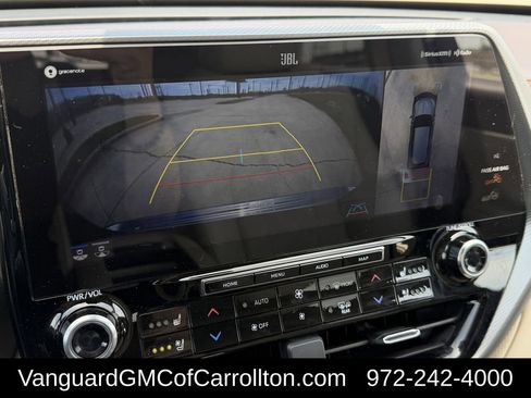 Used 2021 Toyota Highlander Platinum AWD/4WD image 20