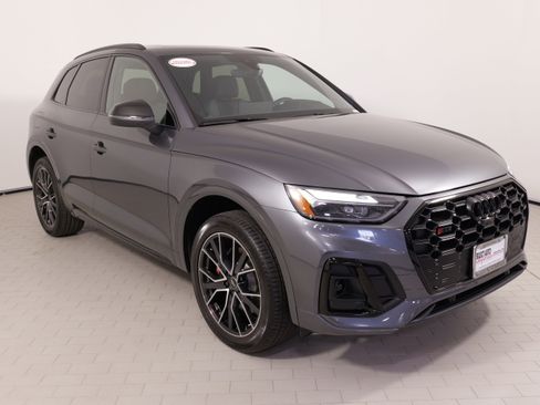 Used 2023 Audi SQ5 Premium Plus w/ Premium Plus Package AWD/4WD image 7