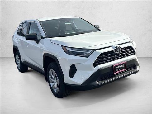 New 2025 Toyota RAV4 LE image 3