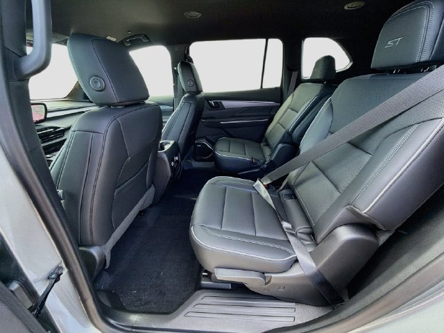 New 2027 Buick Enclave Sport Touring w/ Power Package FWD image 22