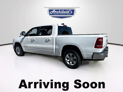 Used 2023 RAM 1500 Laramie AWD/4WD image 3