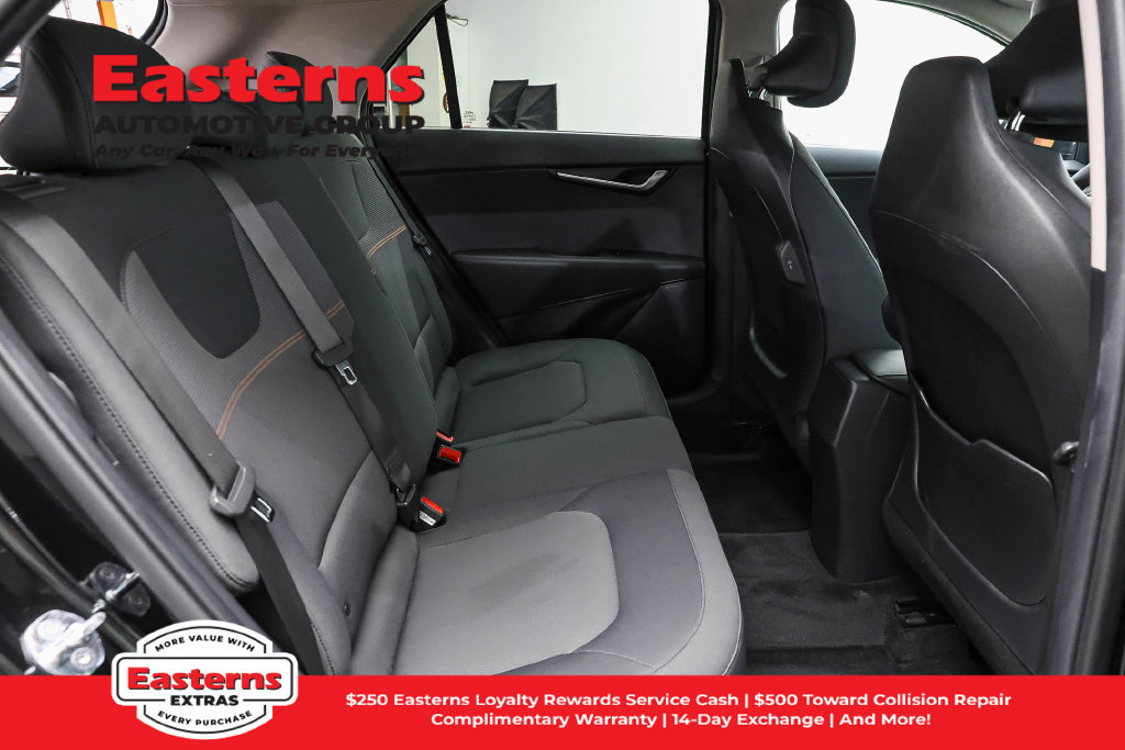 Used 2024 Kia Niro LX FWD image 23