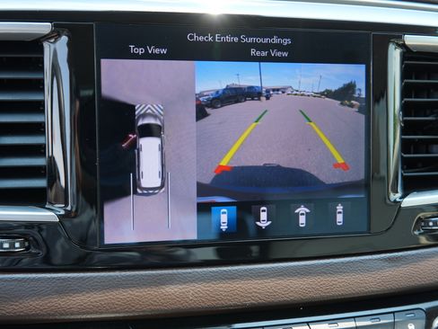 Used 2018 Chrysler Pacifica Touring-L Plus w/ Advanced Safetytec Group FWD image 29