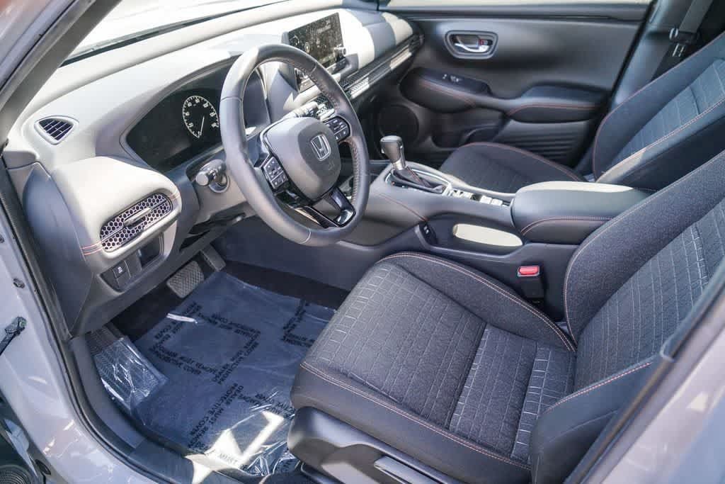 Used 2024 Honda HR-V Sport image 14