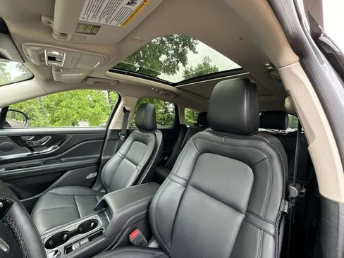 New 2024 Lincoln Corsair Grand Touring AWD/4WD image 22