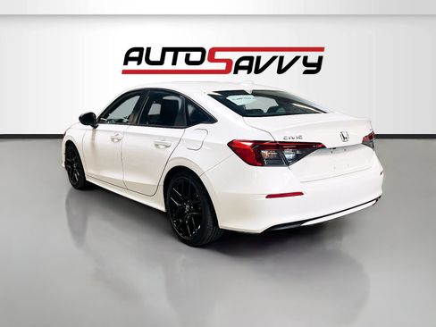 Used 2024 Honda Civic Sport image 5