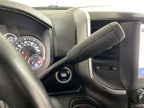 Used 2024 RAM 2500 Big Horn image 25