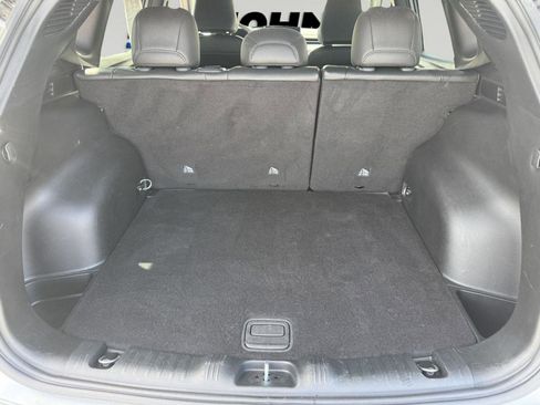 Used 2025 Jeep Compass Limited AWD/4WD image 9