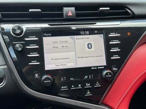 Used 2019 Toyota Camry XSE FWD image 22