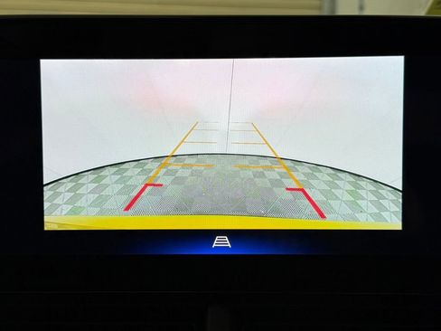 Used 2024 Chevrolet Trax ACTIV w/ Driver Confidence Package image 15