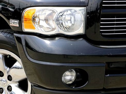 Used 2004 Dodge Ram 1500 Truck SLT w/ Sport Appearance Group AWD/4WD image 3