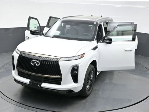 New 2026 INFINITI QX80 Autograph w/ Premium Cargo Package image 36
