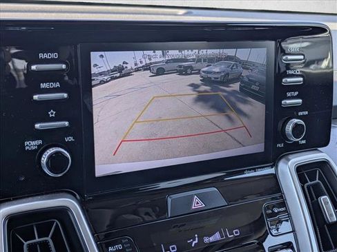 Used 2021 Kia Sorento S w/ Panoramic Sunroof Package image 13