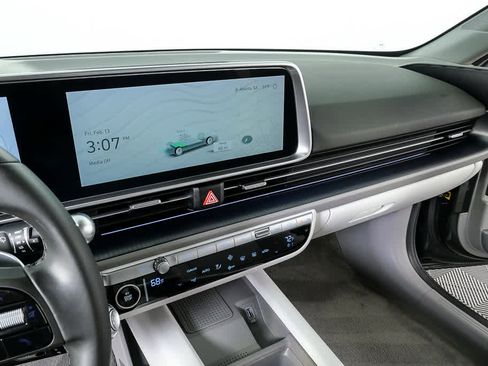 Certified 2024 Hyundai Ioniq 6 SEL image 17