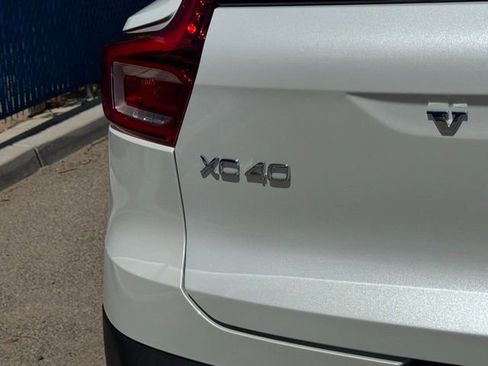 New 2026 Volvo XC40 B5 Plus w/ Protection Package Premier AWD/4WD image 9