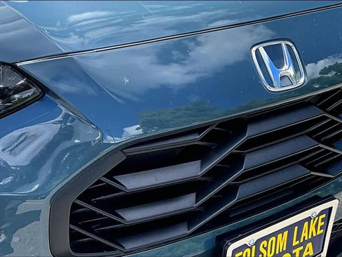 Used 2023 Honda HR-V Sport image 29