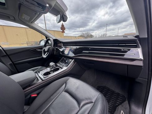 Used 2020 Audi Q7 2.0T Premium w/ Convenience Package image 26
