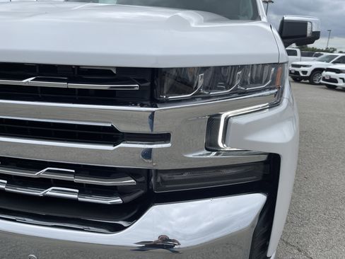 Used 2022 Chevrolet Silverado 1500 LTZ image 10