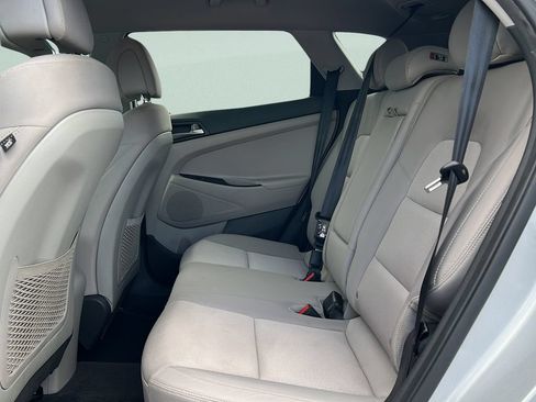 Used 2018 Hyundai Tucson SEL FWD image 10